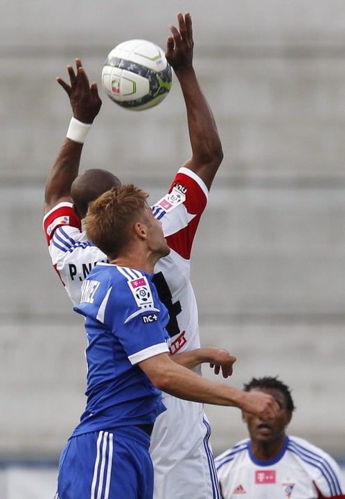 PIŁKARSKA EKSTRAKLASA GÓRNIK ZABRZE KONTRA RUCH CHORZÓW (Prejuce Nakoulma Daniel Dziwniel)