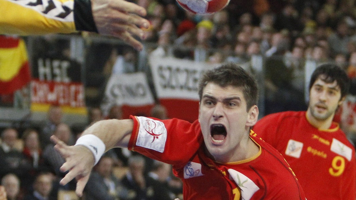 2010-01-24T175657Z_01_POP23_RTRIDSP_3_HANDBALL-AUSTRIA.jpg