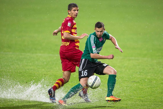 Jonatan Straus i Mateusz Mak w meczu Bełchatów - Jagiellonia 