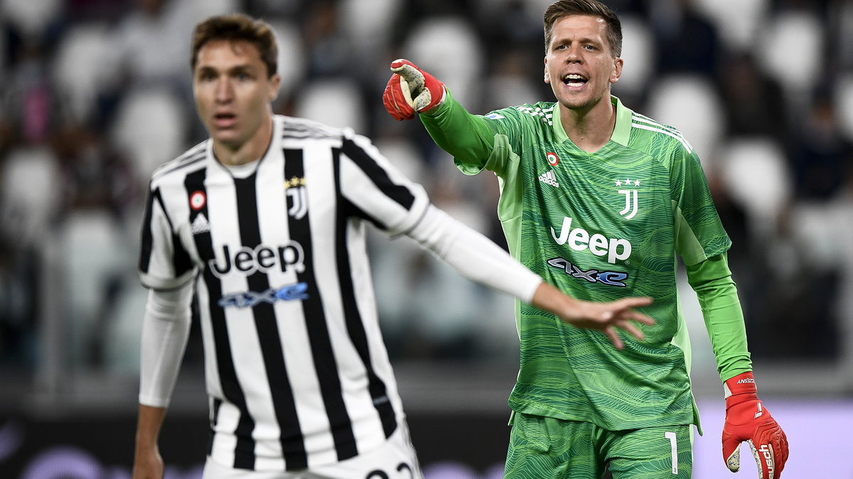 Federico Chiesa i Wojciech Szczęsny w meczu Juventusu