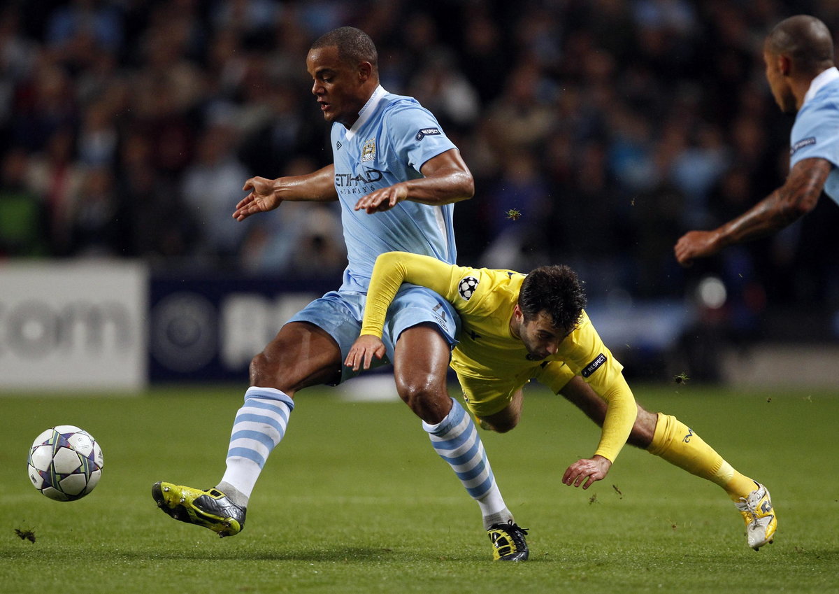 Vincent Kompany (z lewej)