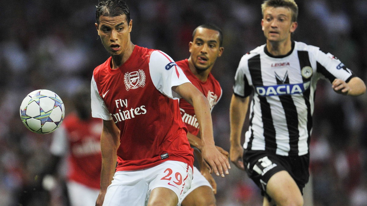 Marouane Chamakh (L)