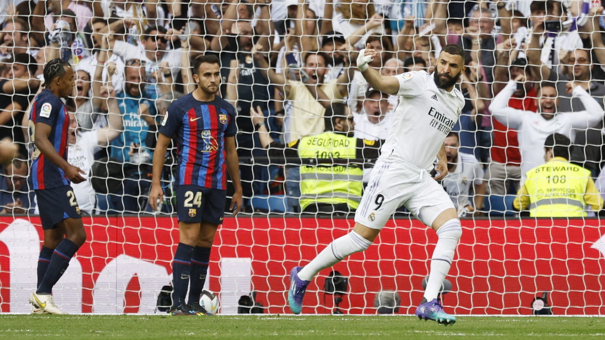 Karim Benzema (P) strzelił otwierającą bramkę w El Clasico