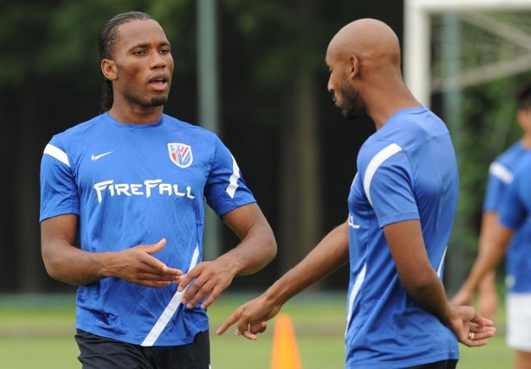 Didier Drogba i Nicolas Anelka w Szanghaju