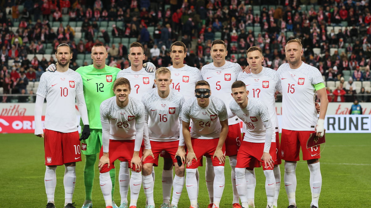 Mundial 2022: Sprawdził szanse Polski na wygranie mundialu. Wynik zszokował  - Przegląd Sportowy