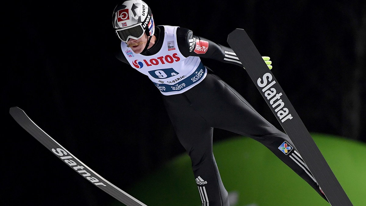 SKI-JUMPING-POL