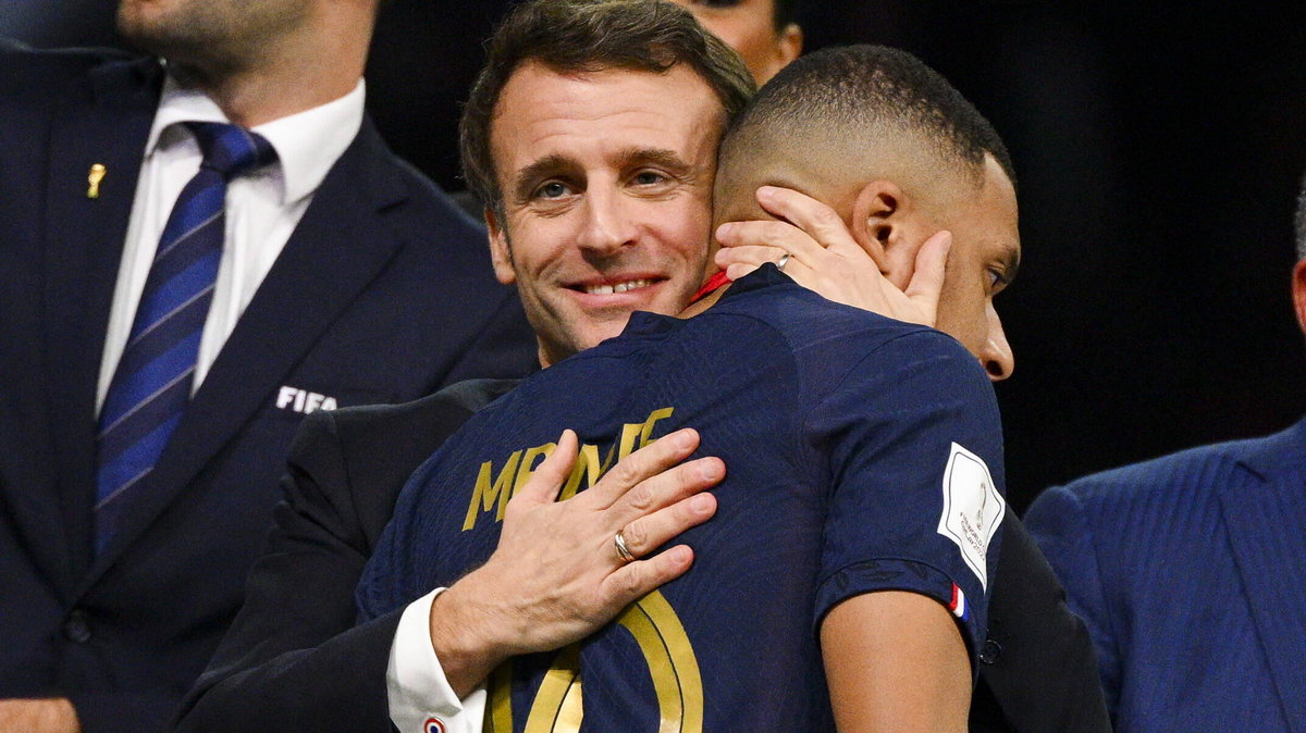 Emmanuel Macron i Kylian Mbappe