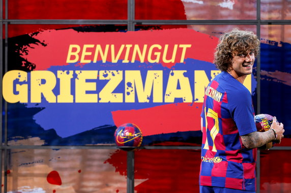 epa07717175 - SPAIN SOCCER BARCELONA (ANTOINE GRIEZMANN PRESENTED IN BARCELONA)