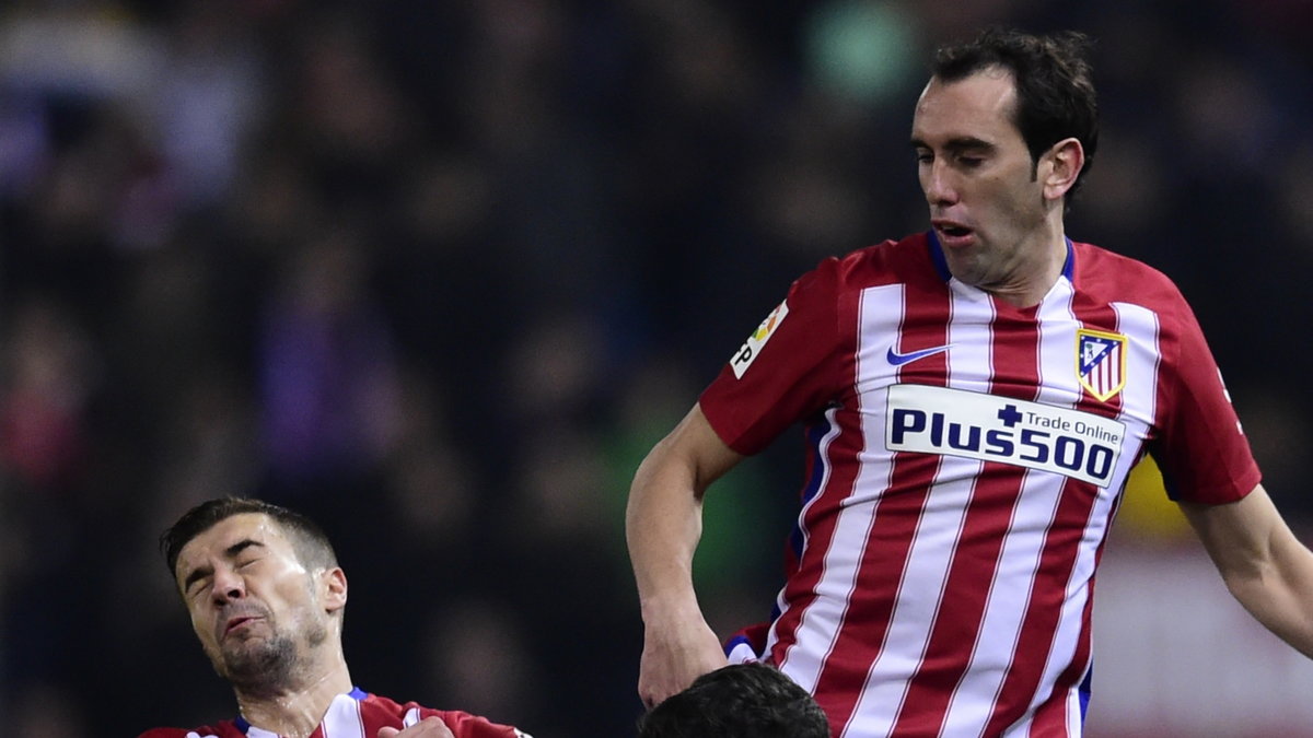 Diego Godin (z prawej)