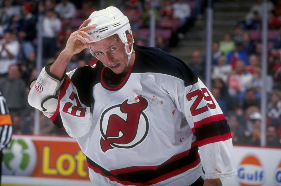 Krzysztof Oliwa w 1998 r. w barwach New Jersey Devils