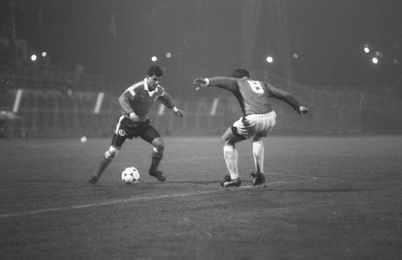 Andrzej Łatka (L) (13.09.1989 - Barcelona 1:1 Legia, 1/16 finału Pucharu Zdobywców Pucharów)