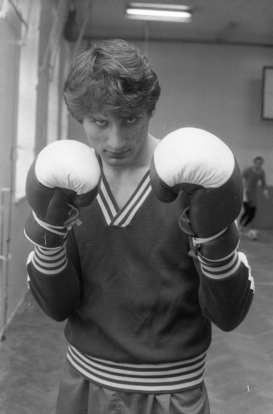 Andrzej Gołota, srebrny medalista Mistrzostw świata juniorów w boksie. 1986 r.