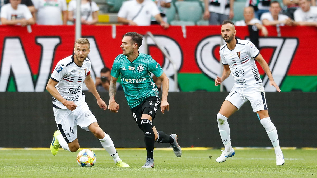 Marko Vešović (Legia Warszawa) oraz Kamil Drygas i Ricardo Nunes (Pogoń Szczecin)