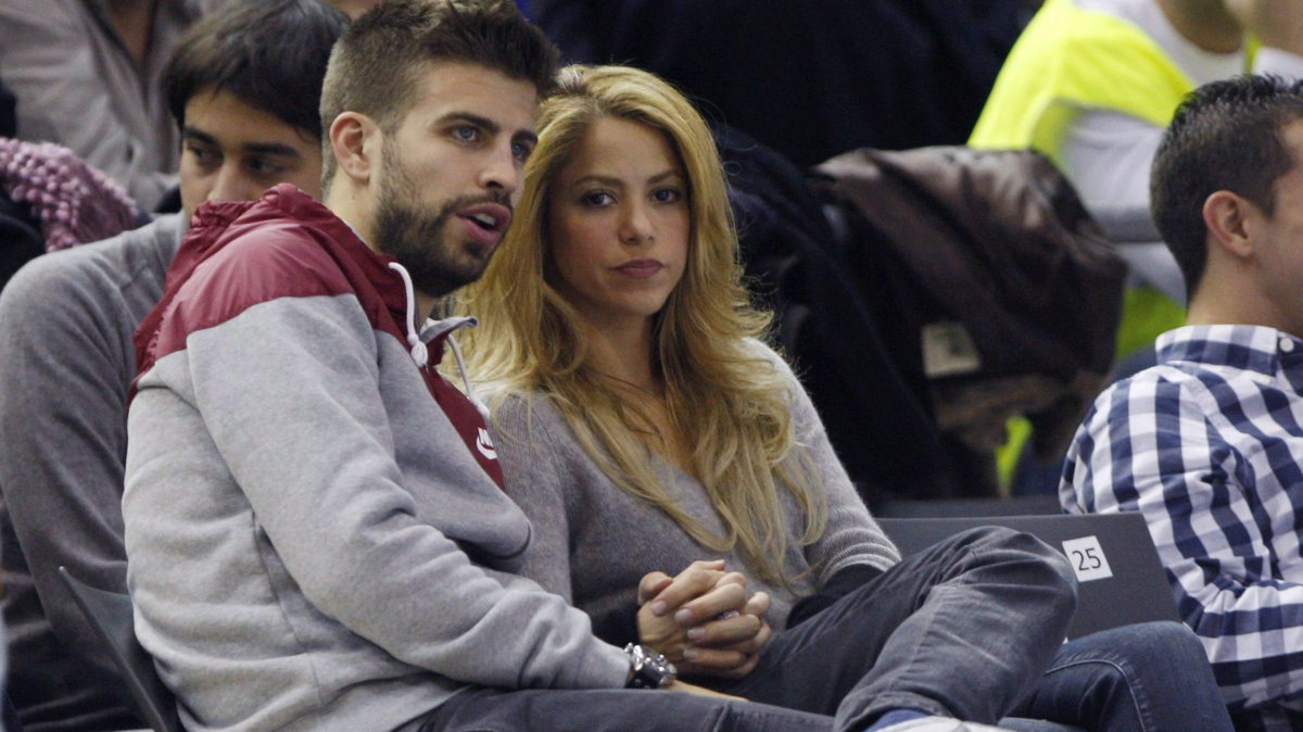 Gerard Pique i Shakira na meczu koszykówki