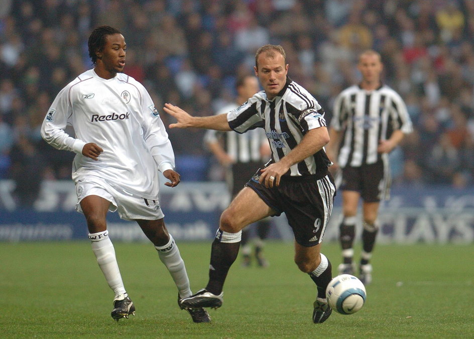 Alan Shearer spędził w Newcastle United 10 lat. 