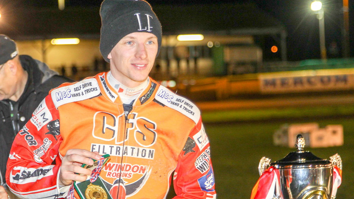 Swindon Robins - radość Tobiasza Musielaka ze zdobycia mistrzostwa Anglii