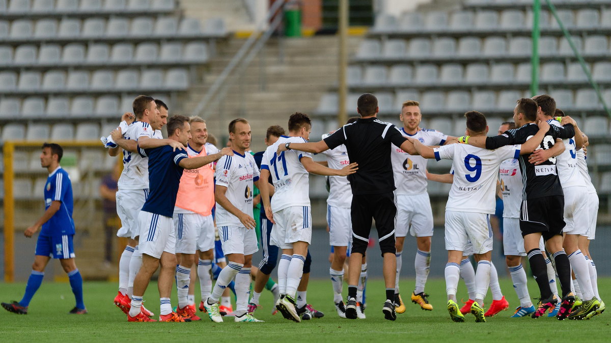 Pilka nozna. I liga. Miedz Legnica - Wigry Suwalki. 24.08.2016