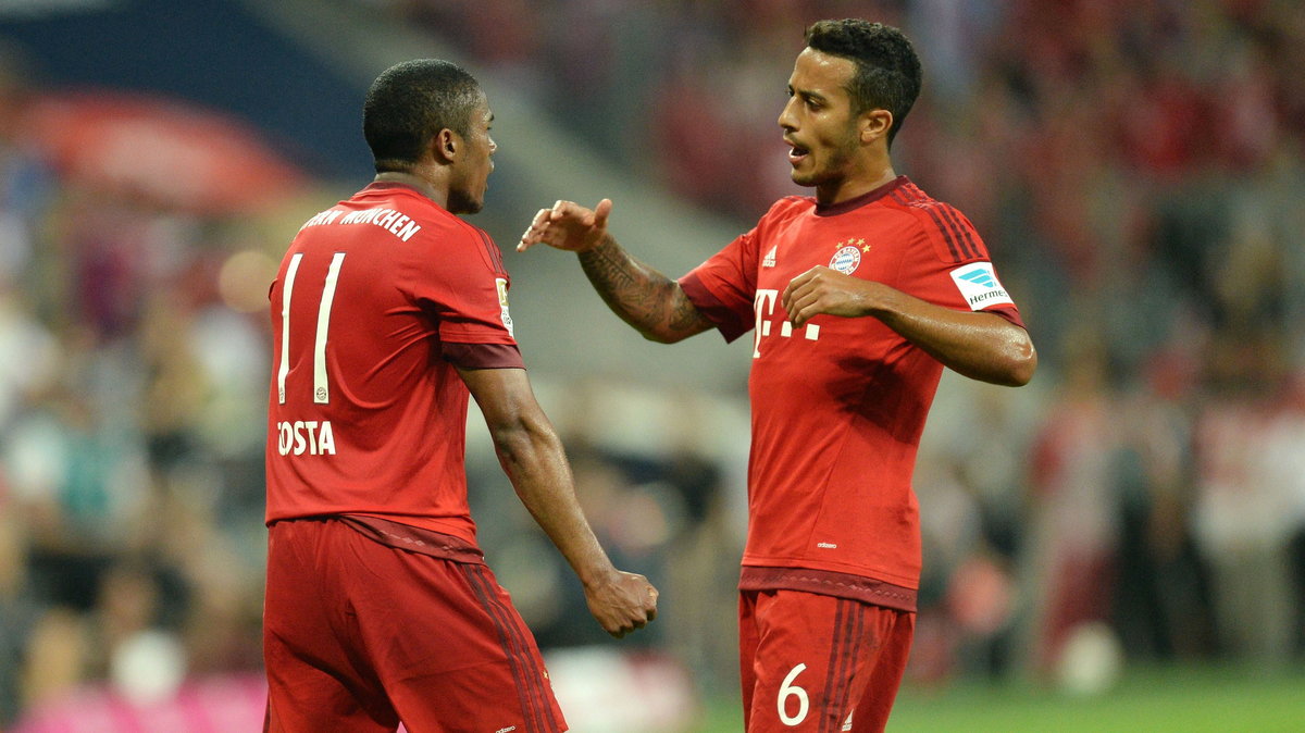 Thiago Alcantara (z prawej)