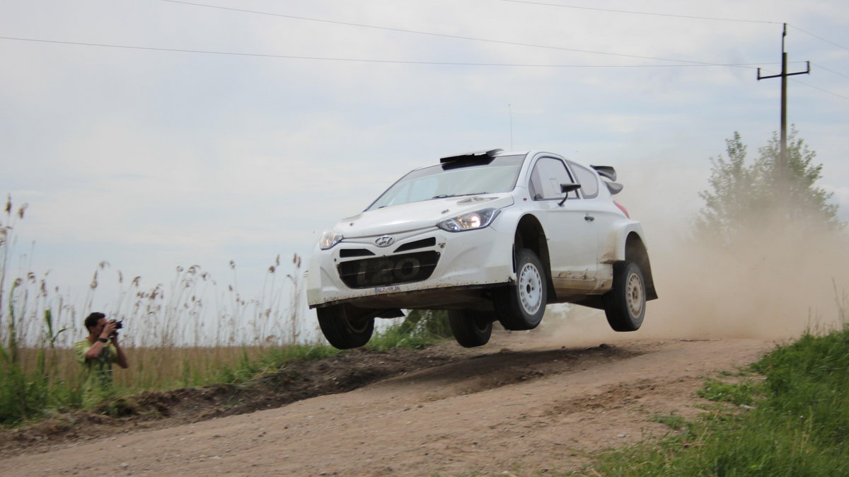Hyundai testuje w Mikołajkach