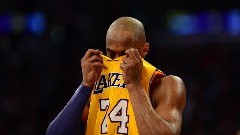 Kobe Bryant ciągle lideruje Lakers, ale zespół gra słabo