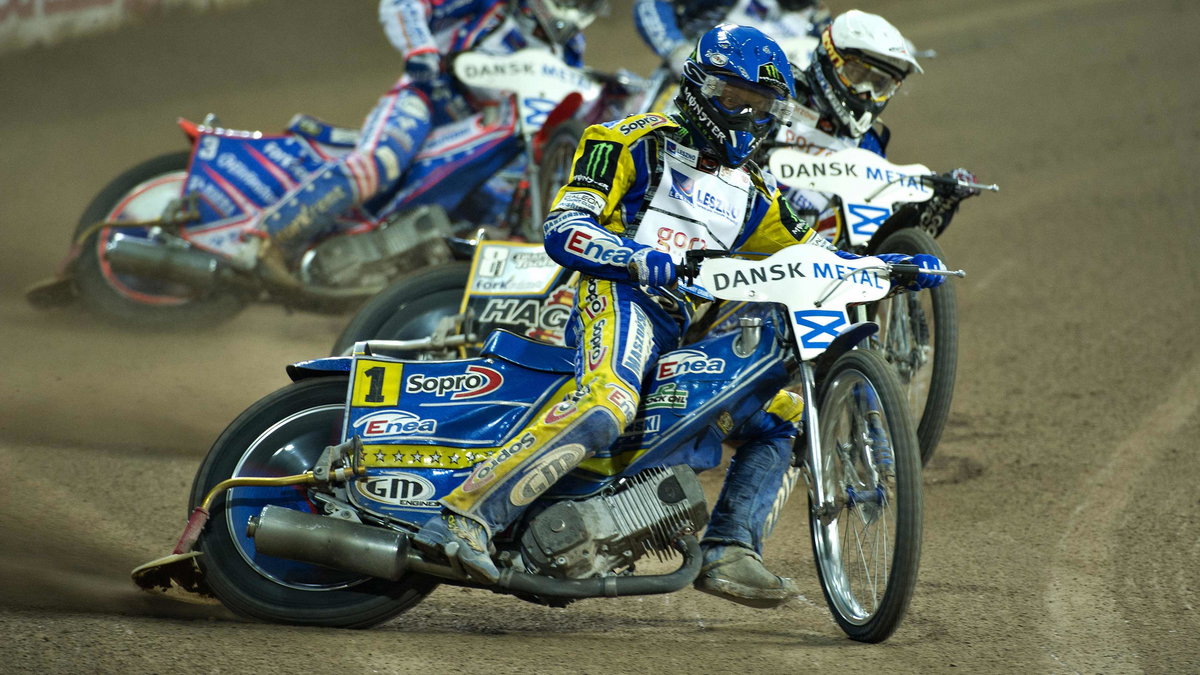 Tomasz Gollob (kask niebieski)