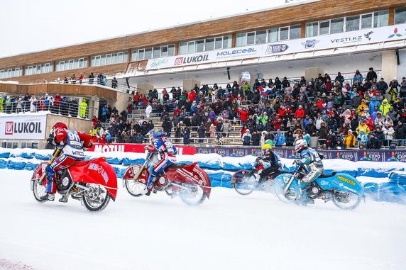 Tego w Polsce nie zobaczysz! Ekstremalny speedway w Azji