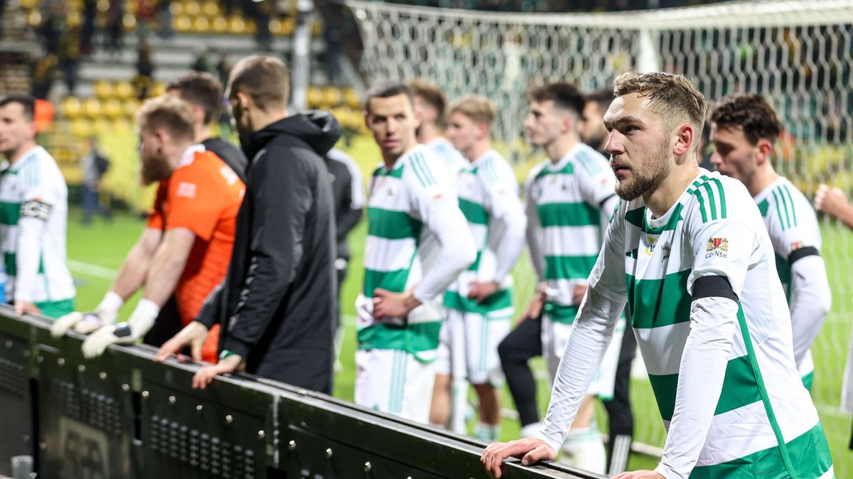 Fatalna sytuacja Lechii Gdańsk! Rywale coraz dalej - Przegląd Sportowy Onet