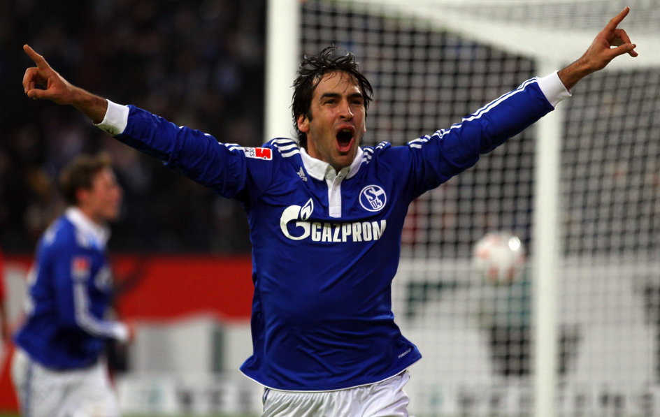 Raul Gonzalez w barwach Schalke