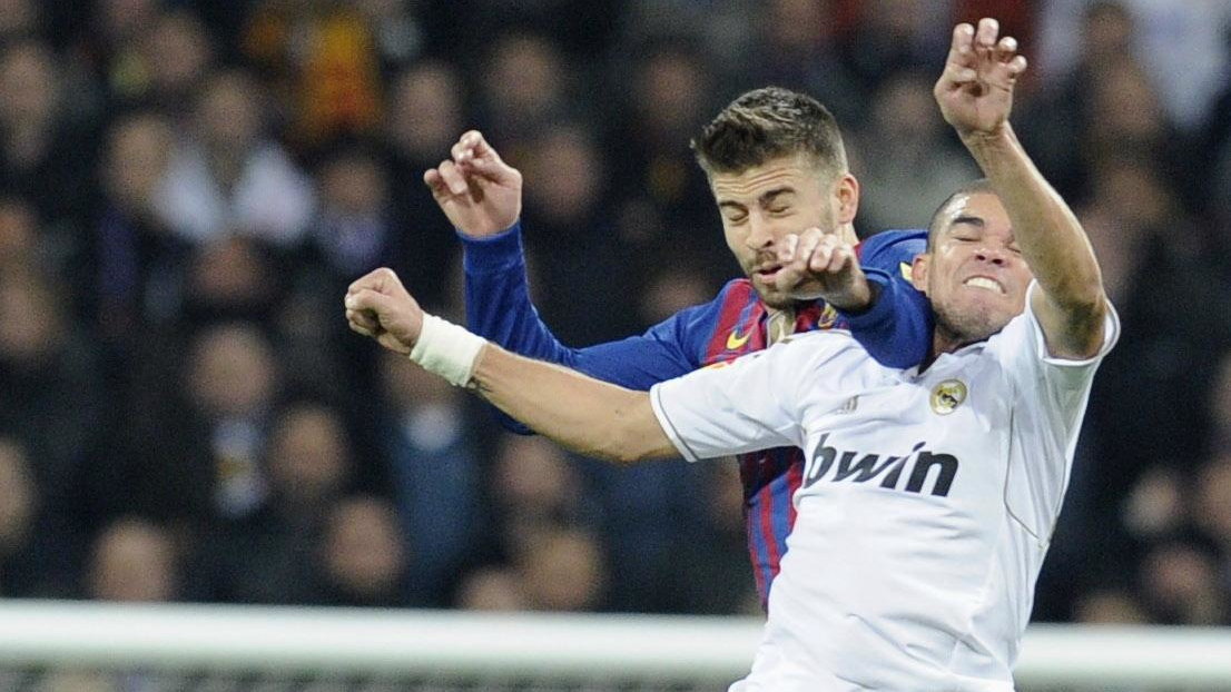 Pepe (P) i Gerard Pique (L)