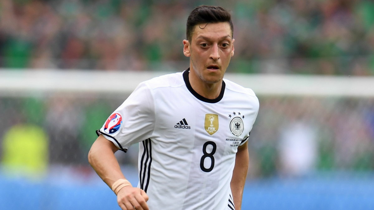 Mesut Oezil