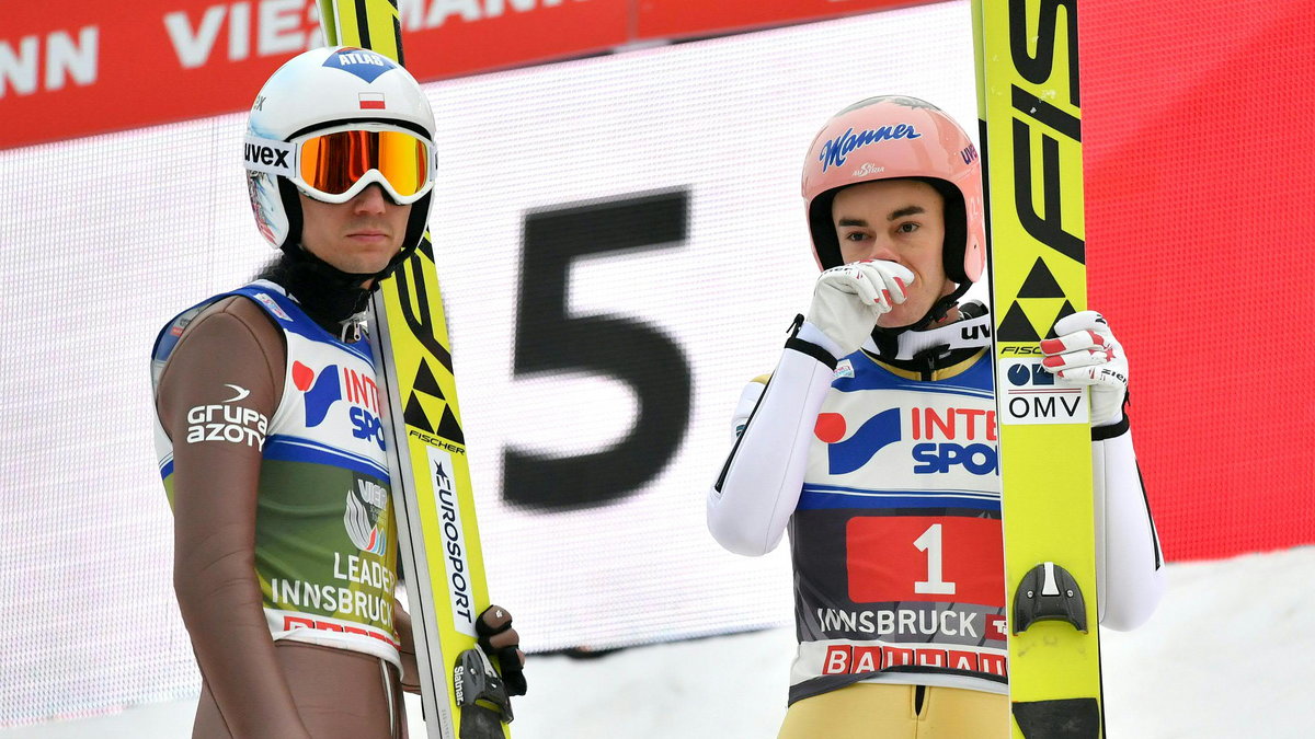 Kamil Stoch i Stefan Kraft w trakcie Turnieju Czterech Skoczni