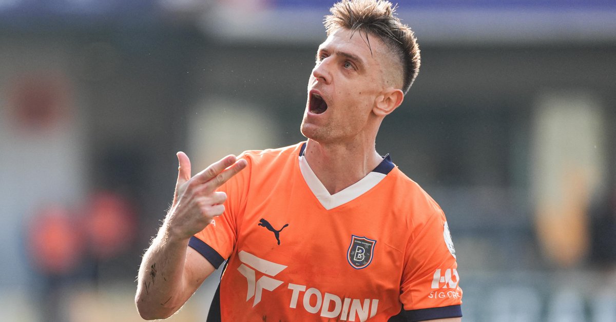 Media: Bomba transferowa Krzysztofa Piątka. Gigant ruszył