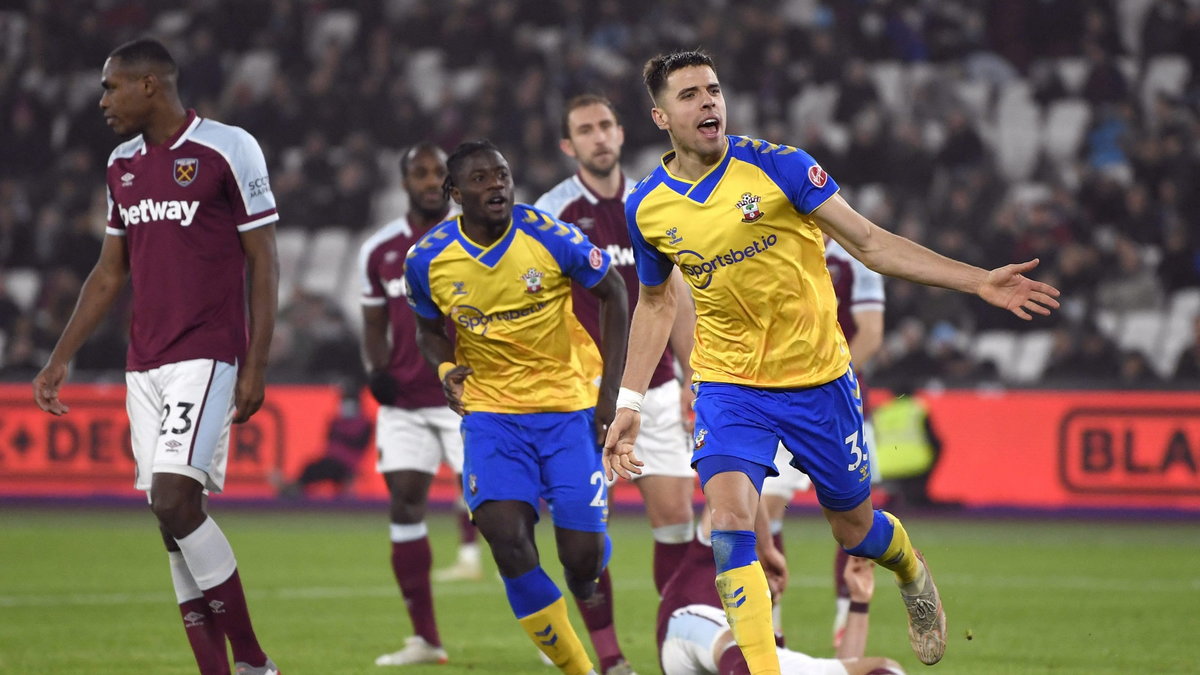 Jan Bednarek rozegrał w tym sezonie 15 spotkań w barwach Świętych w Premier League, w tym 14 w podstawowym składzie.