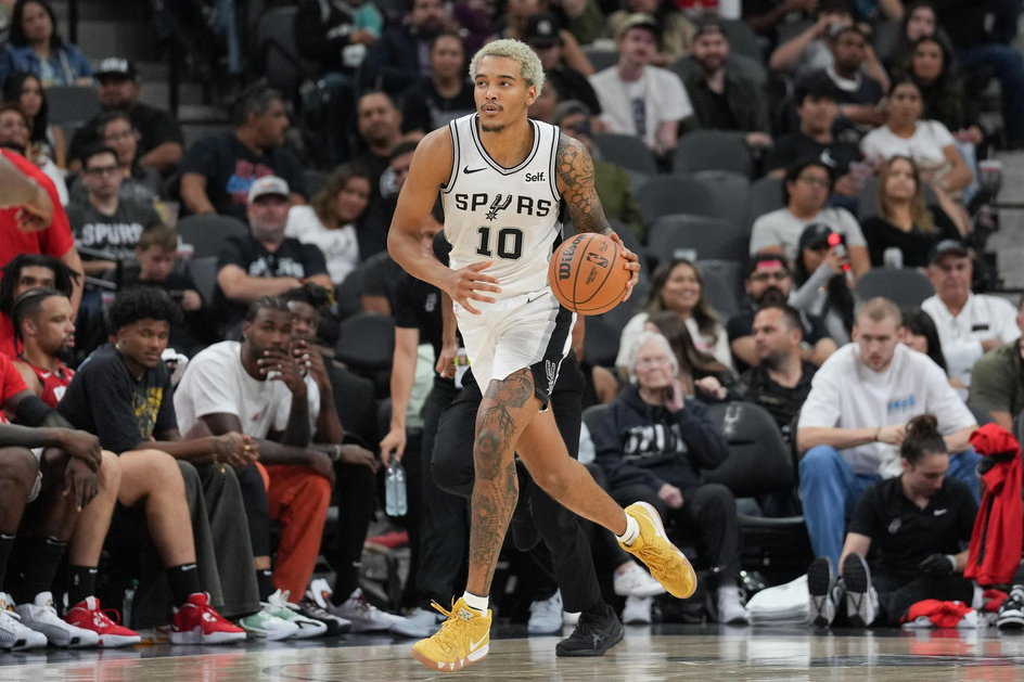 Jeremy Sochan już drugi sezon występuje w NBA. Polak broni barw San Antonio Spurs