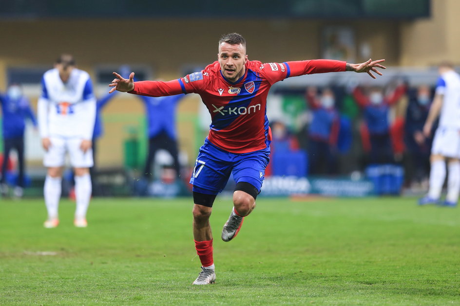 Marcin Cebula (Raków) chwilę po zdobyciu bramki na 3:1 w meczu z Lechem Poznań.