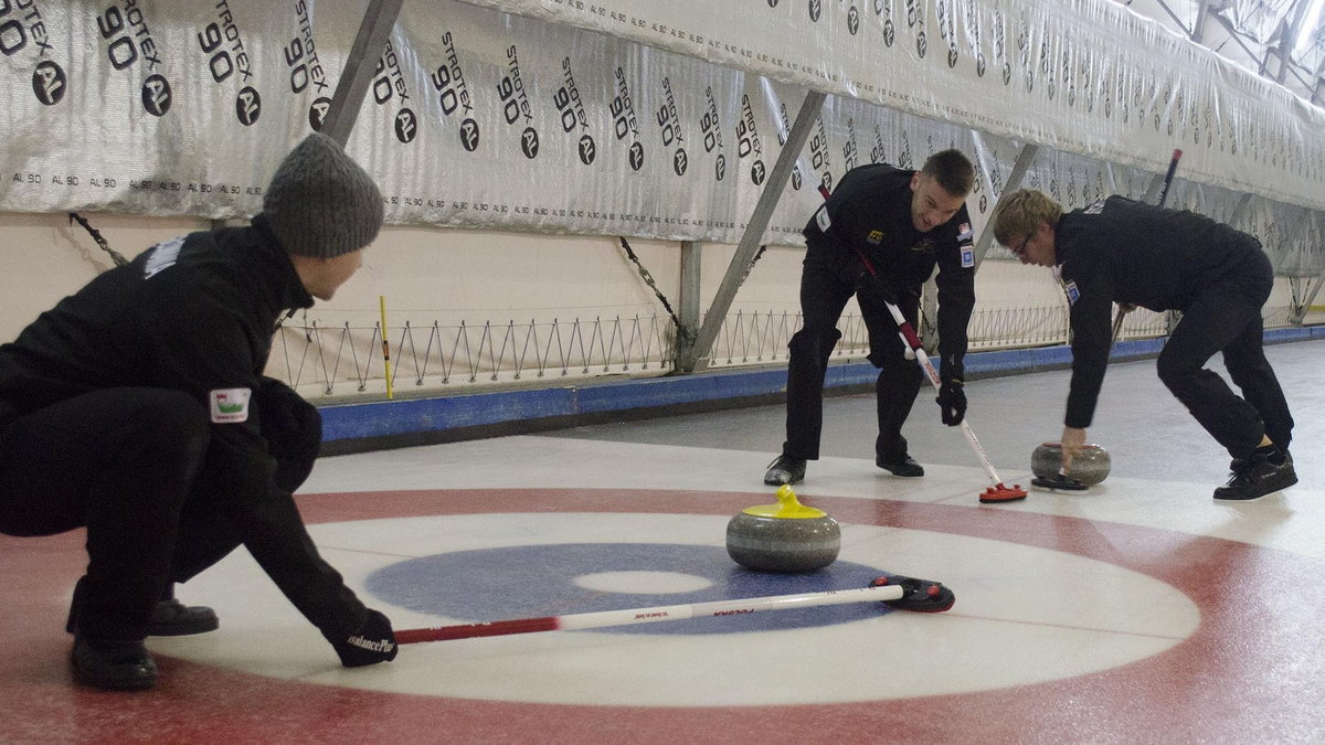 W akcji pierwsi liderzy Polskiej Ligi Curlingu