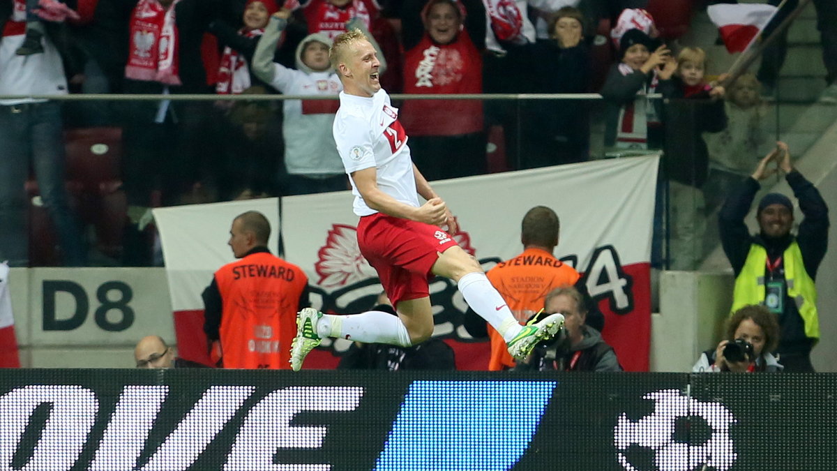 Kamil Glik fetuje gola przeciw Anglii