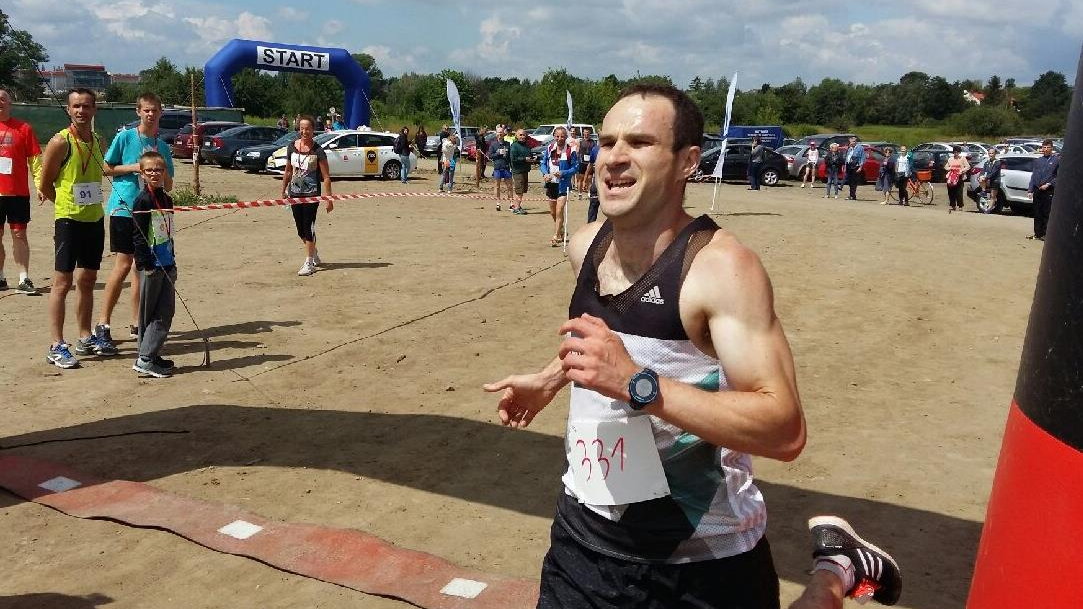 Artur Jabłoński w ostatniej chwili zdecydował się na dystans 64 km.