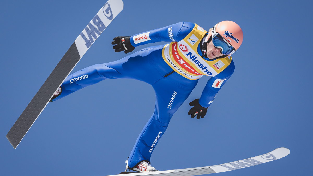 Skoki narciarskie dzisiaj: relacja na żywo z serii próbnej i konkursu w Bad  Mitterndorf (LIVE) - Przegląd Sportowy