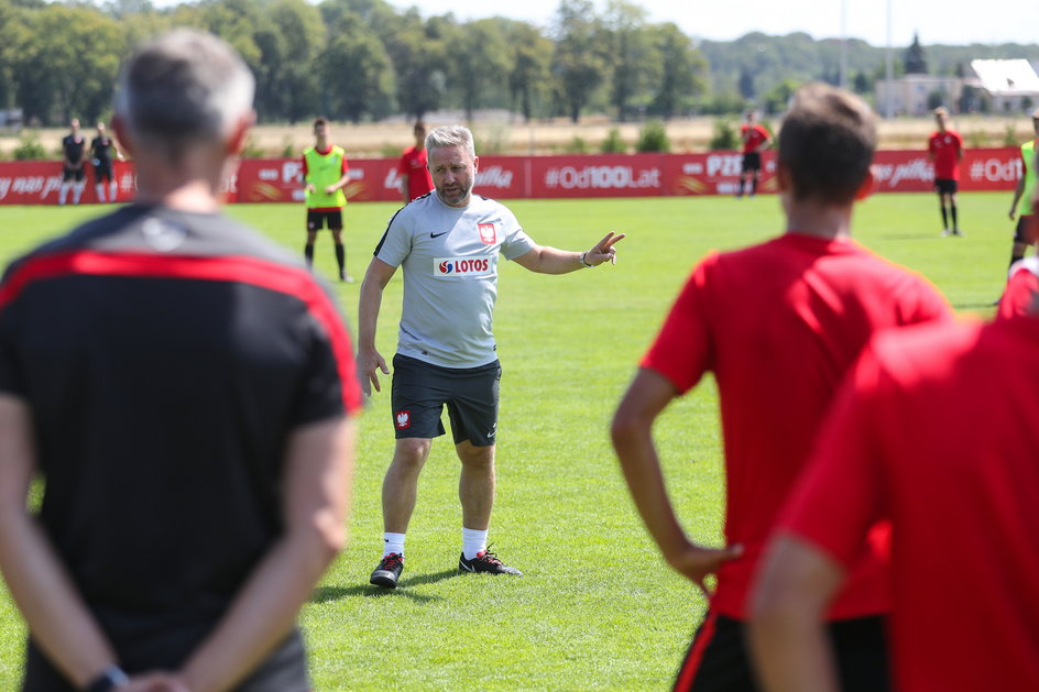 Jerzy Brzęczek w Opalenicy podczas zgrupowania Talent Pro