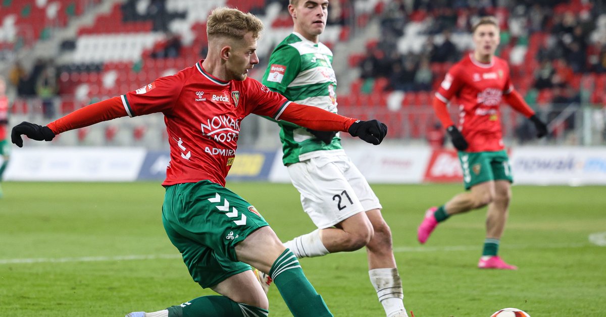 36 groszy za akcję polskiego klubu. Były kadrowicz rezygnuje z zakupu!