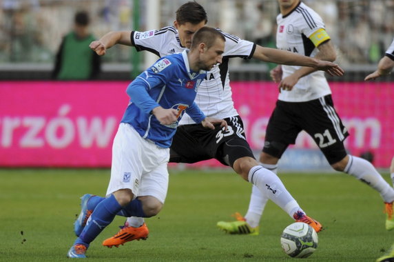 PIŁKA NOŻNA LIGA POLSKA LEGIA WARSZAWA LECH POZNAŃ  (Michał Żyro Szymon Pawłowski )