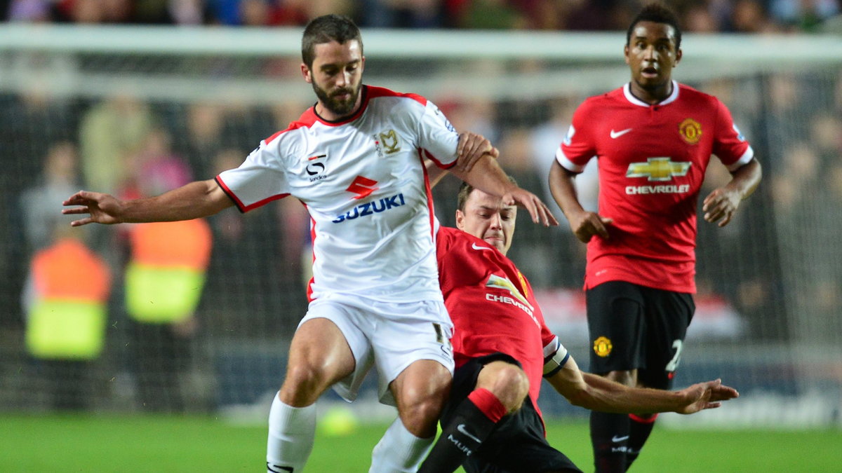 MK Dons - Manchester United