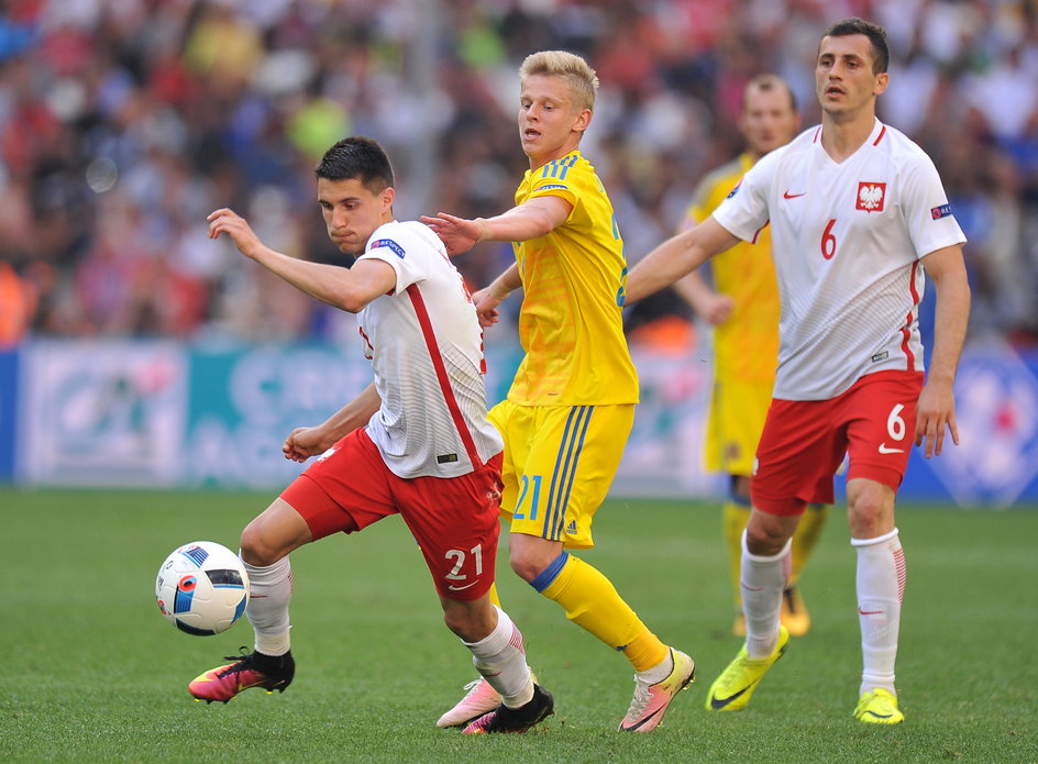 Bartosz Kapustka jest jednym z tych zawodników, których Paulo Sousa powołał do szerokiej kadry reprezentacji Polski, ale na marcowe zgrupowanie nie pojedzie.