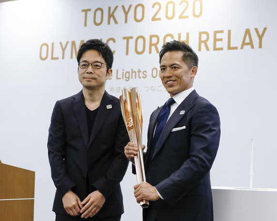 epa07449787 - JAPAN OLYMPICS TOKYO TORCH (Tokyo 2020 Olympic Torch and emblem unveiled during press event in Tokyo)