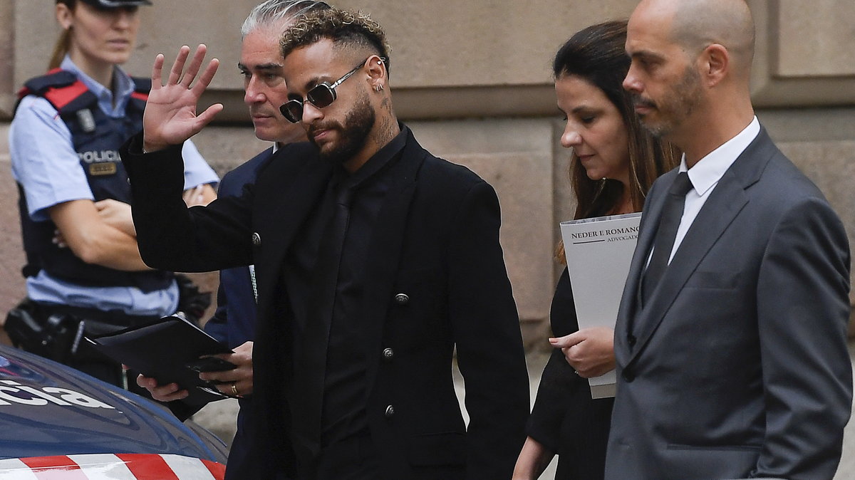 Neymar stawił się w sądzie w Barcelonie