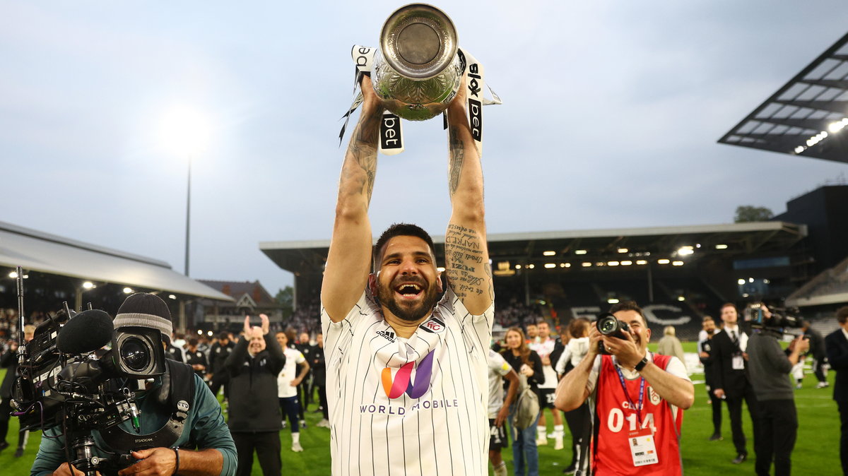 Mitrović świętuje awans do Premier League