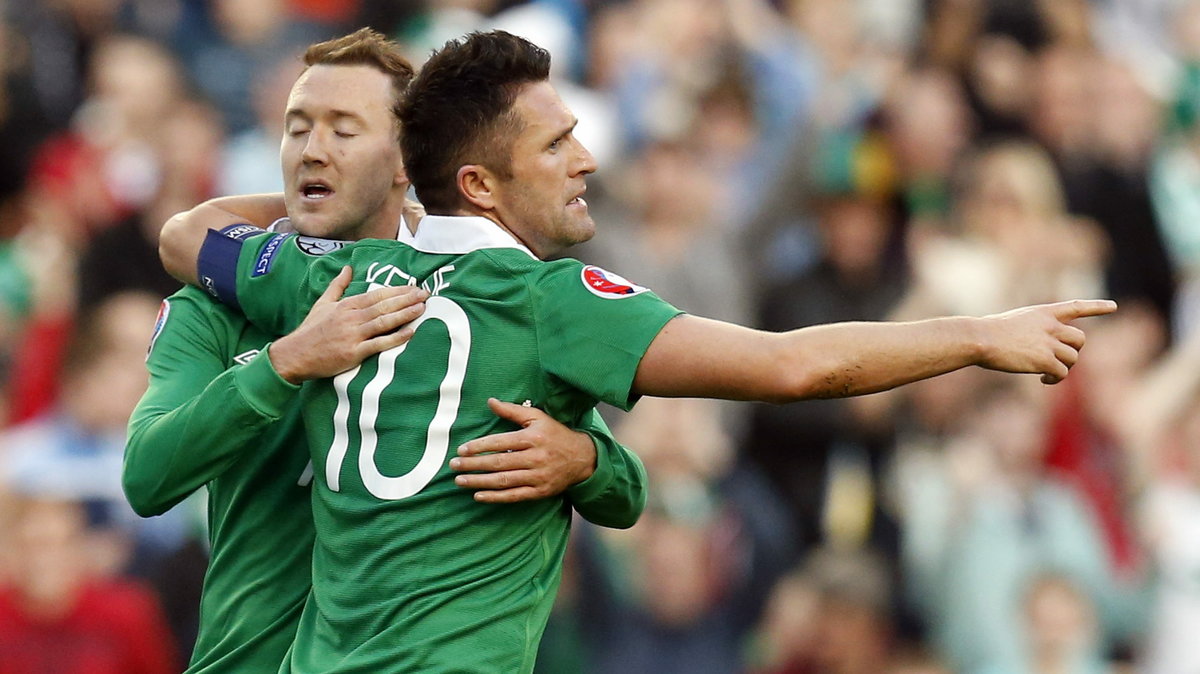 Aiden McGeady (L) i Robbie Keane