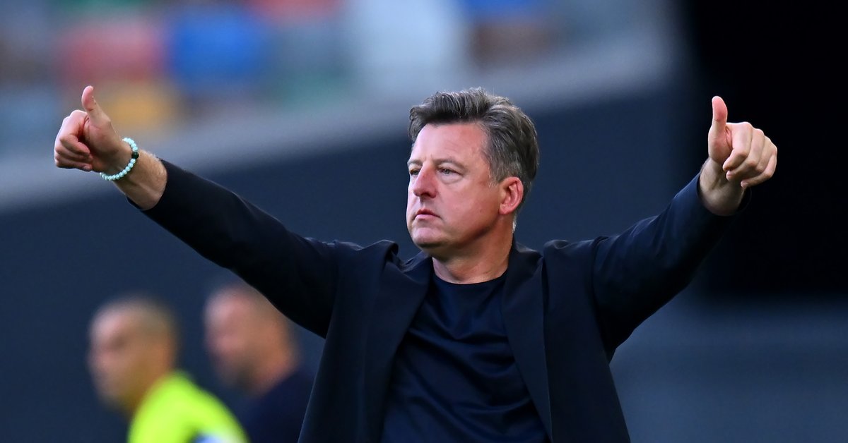 Zaskakująca oferta dla byłego trenera Legii. Może powalczyć o trofeum