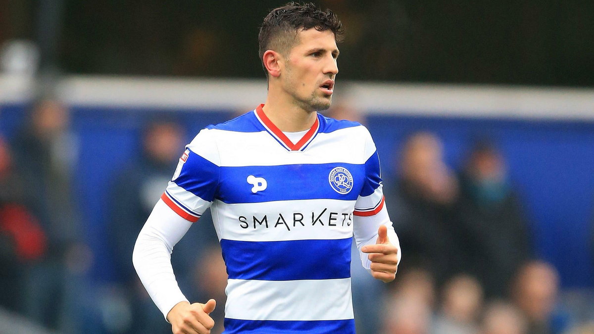 Queens Park Rangers v Aston Villa - Sky Bet Championship - Loftus Road